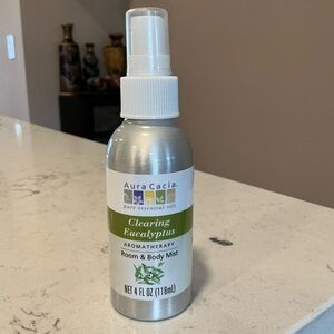 Aura Cacia Clearing Eucalyptus Room & Body Mist